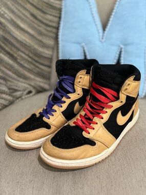 Nike air Jordan retro high heirloom